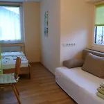 بيت ضيافة & Christian 3*